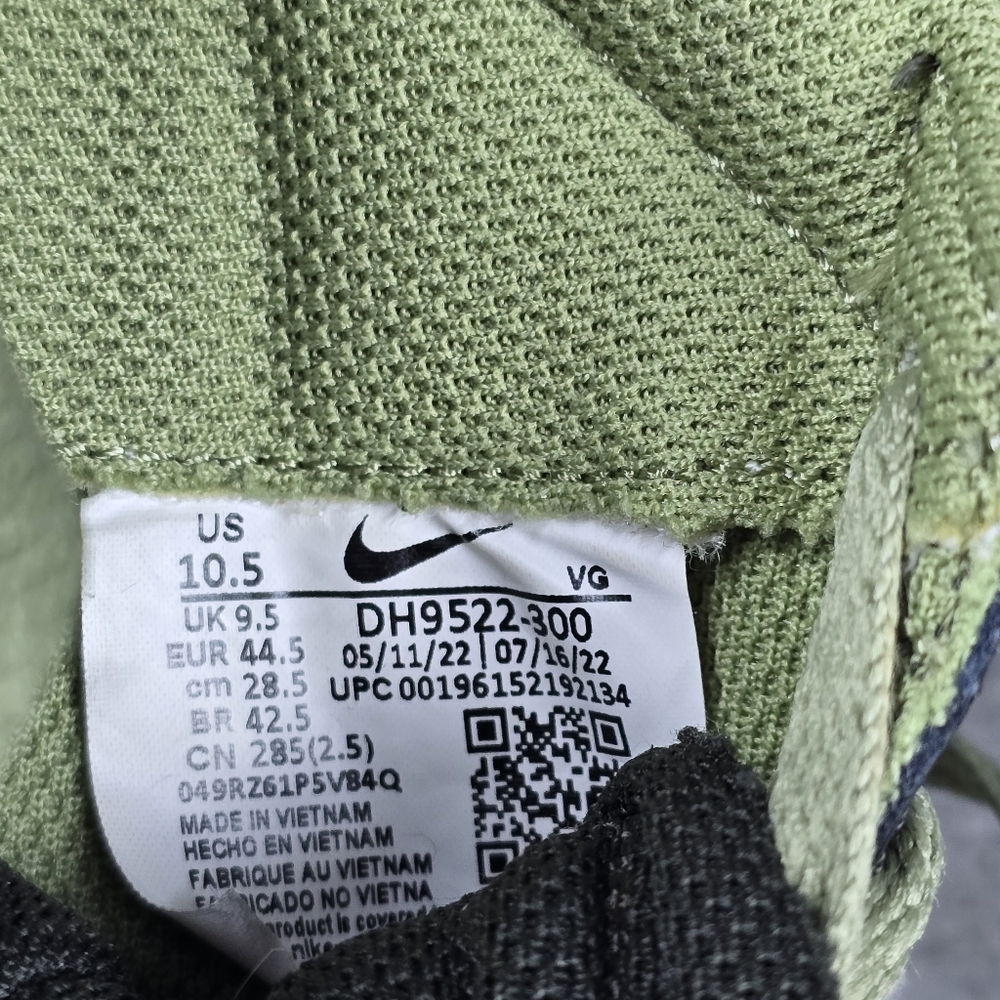 Nike Waffle Debut Alligator Size 10.5 DH9522-300 Running Shoe - Picture 10 of 10
